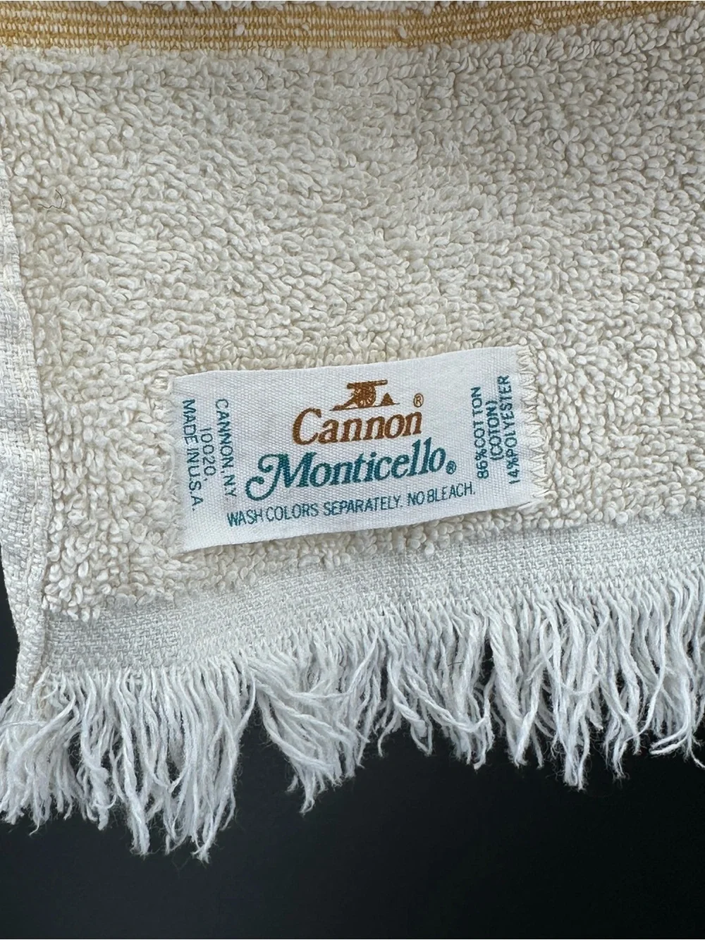 Vintage Cannon Monticello embossed beige/yellow towel